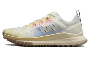 Женские беговые кроссовки Nike Pegasus Trail 4