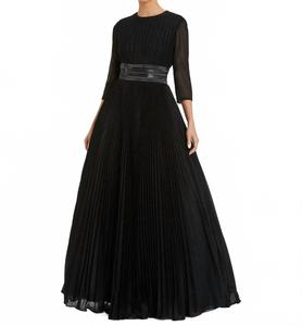 Черное мерцающее плиссированное платье-футляр с расклешенным подолом Mac Duggal