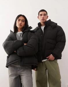 COLLUSION Унисекс-пуховик с капюшоном черного цвета