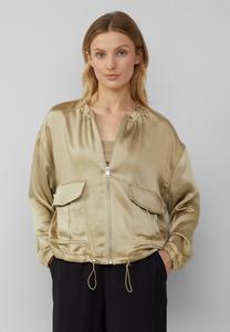 Куртка-бомбер MIT AUFGESETZTEN TASCHEN UND ELASTISCHEM SAUM s.Oliver, бежевый