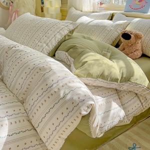 Yalu Комплект постельного белья 1,5 м, 4 предмета: пододеяльник 150x200 см