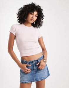 Футболка Hollister с короткими рукавами и круглым вырезом сиреневого цвета