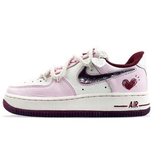 Кроссовки Nike Air Force 1 Skateboard Shoes Women's Low-Top White Pink, розовый