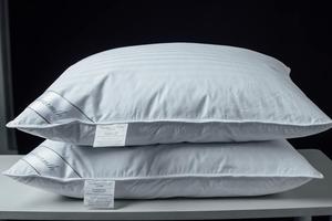 Eastwarmth Подушка из смеси гусиного пера и полиэстера, хлопок, средняя жесткость Stripe White