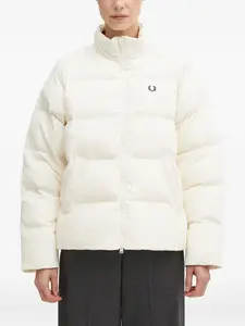 Пуховик с вышитым логотипом Fred Perry, белый