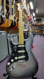 Fender American Professional II Stratocaster для левшей American Professional II Stratocaster Left-Handed