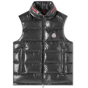 Жилет утепленный Moncler Ouse Hooded Down, черный