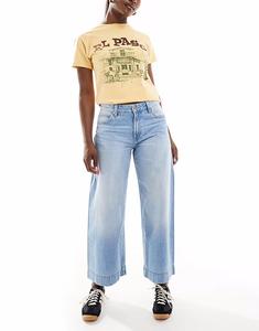 Джинсы Bershka с широкими штанинами длиной до щиколотки, средней степени стертости