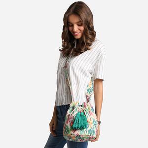 Бохо-икат с кисточками плетеная сумка-кроссбод через плечо FASHNZFAB, Turquoise