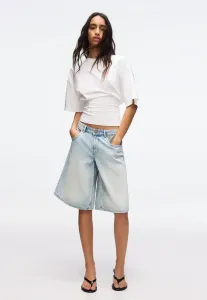 Широкие бермуды, джинсовые шорты Bershka, Light Blue