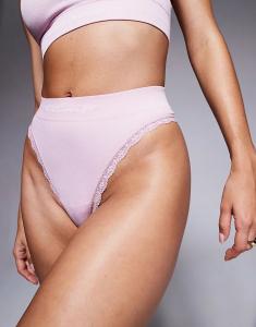 Трусики-стринги Boux Avenue с кружевной отделкой в рубчик розового цвета