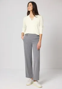 В однотонном блейзере Street One, Weiß