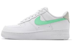 Nike Air Force 1 Low Green Glow (женские)