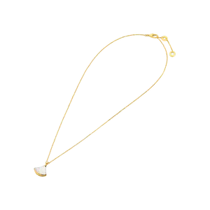 Колье divas' dream из желтого золота с подвеской из бриллиантов и перламутра Bulgari