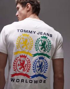 Футболка Tommy Jeans с красочным логотипом и графическим принтом на спине в кремово-белом цвете