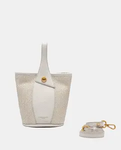 Сумка среднего размера из рафии В комплект входит кожаный ремешок Gianni Chiarini, цвет Crudo