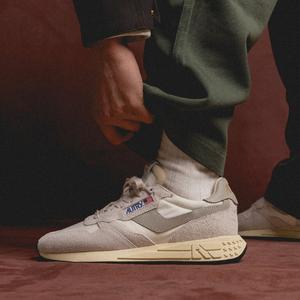 Кроссовки Reelwind Low W Autry, белый