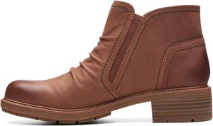 Женские ботинки Clarks Hearth Dove до щиколотки, Tan Nubuck