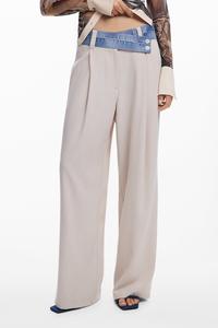 Прямые джинсовые брюки с заправленной талией