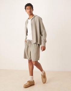 Короткие свободные шорты из льна цвета хаки Asos Design