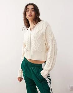 Кардиган Monki с капюшоном, вязаный косами, с двойной молнией, цвет «кремовый»