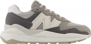 Кроссовки New Balance 57/40 Big Kid Wide 'Castlerock Moonbeam', серый