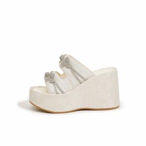 Шлепанцы женские Milan Love Song, черный