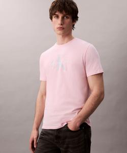 (M) Футболка с монологом Calvin Klein, джинсы Calvin Klein 40EM286