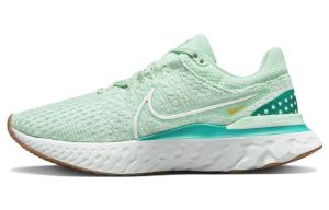 Женские беговые кроссовки Nike React Infinity Run Flyknit 3