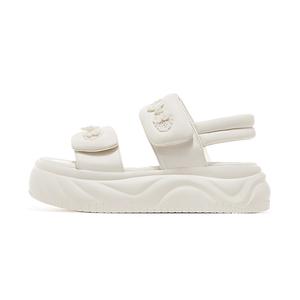 Пляжные сандалии женские черные/экрю JOSINY, экрю