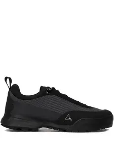 Кроссовки Cingino с вышитым логотипом ROA, черный