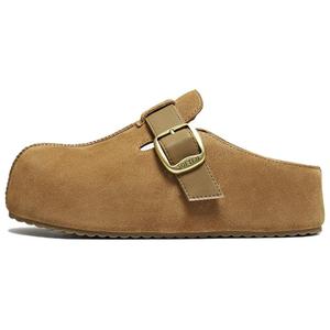 BASTO Коричневые женские тапочки закрытые с кожаной аппликацией, цвет Brown