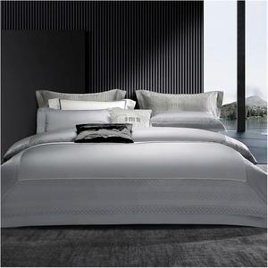 QuKan Комплект постельного белья из сатинового жаккарда и египетского хлопка с аппликационной вышивкой