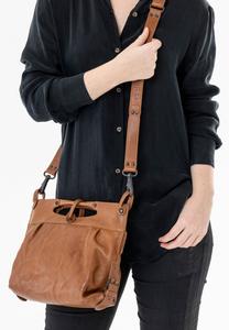 Сумка через плечо STRAWBERRY MUFFIN Aunts & Uncles, цвет caramel