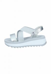 Босоножки на танкетке Platform sandals Rieker, серебряный