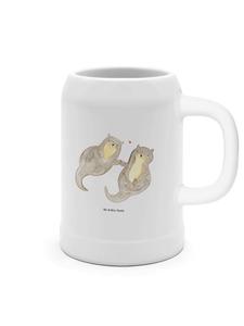 Пивная кружка, выдра держит руки, ничего не скажешь, в белом цвете Mr. & Mrs. Panda