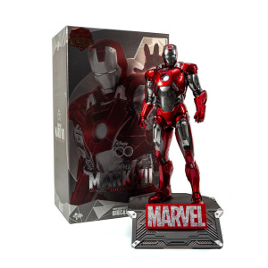 Коллекционная фигурка Hot Toys Disney 100 Iron Man Mark VII (D100 Version) 1/6th Scale MMS696D54, 32,5 см