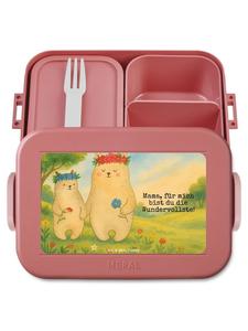 Mr. & Mrs. Panda Дизайн бенто-бокса: медведь в цветочном венке с надписью, пастельно-красный цвет