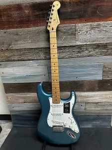 Fender Player Stratocaster отделка Tidepool