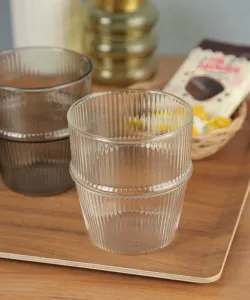 Складное термостойкое стекло с гофрированной структурой