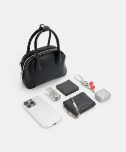 Боулинговая сумка Нелли Charles & Keith, цвет Noir