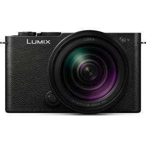 Беззеркальная камера Panasonic Lumix S9 Mirrorless Camera with 28-200mm DC-S9HK
