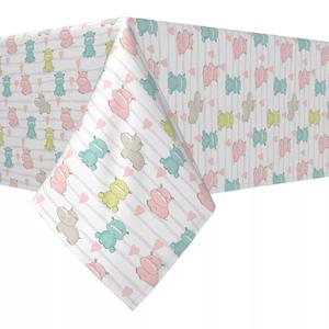 Квадратная скатерть, 100% полиэстер, 54х54 дюйма, пастельные тона.