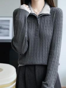 Женская блузка-пуловер из ребристой вязки на пуговицах Doux Belle, цвет Gray