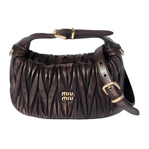 MIU MIU Сумка-клатч Nappa Sheepskin женская coffee brown