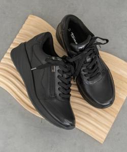 Кроссовки на каблуке 5 см на молнии Tamaris, цвет Bl