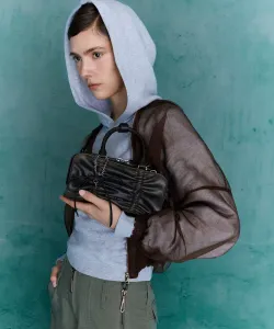 Сумка для боулинга Kadee с металлизированной отделкой и рюшами и бантом Charles & Keith, цвет Burnished Brown