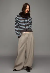 Кардиган Bershka STRIPED BUTTON-UP, Dark Brown