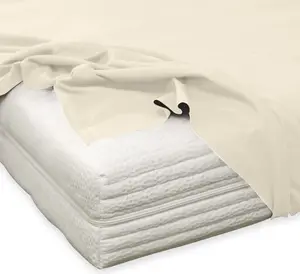 Простыня Dream Sleep Fine Flannel House Sheet 150x250 см цвета экрю Traumschlaf