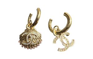 Серьги женские золотые CHANEL, золото